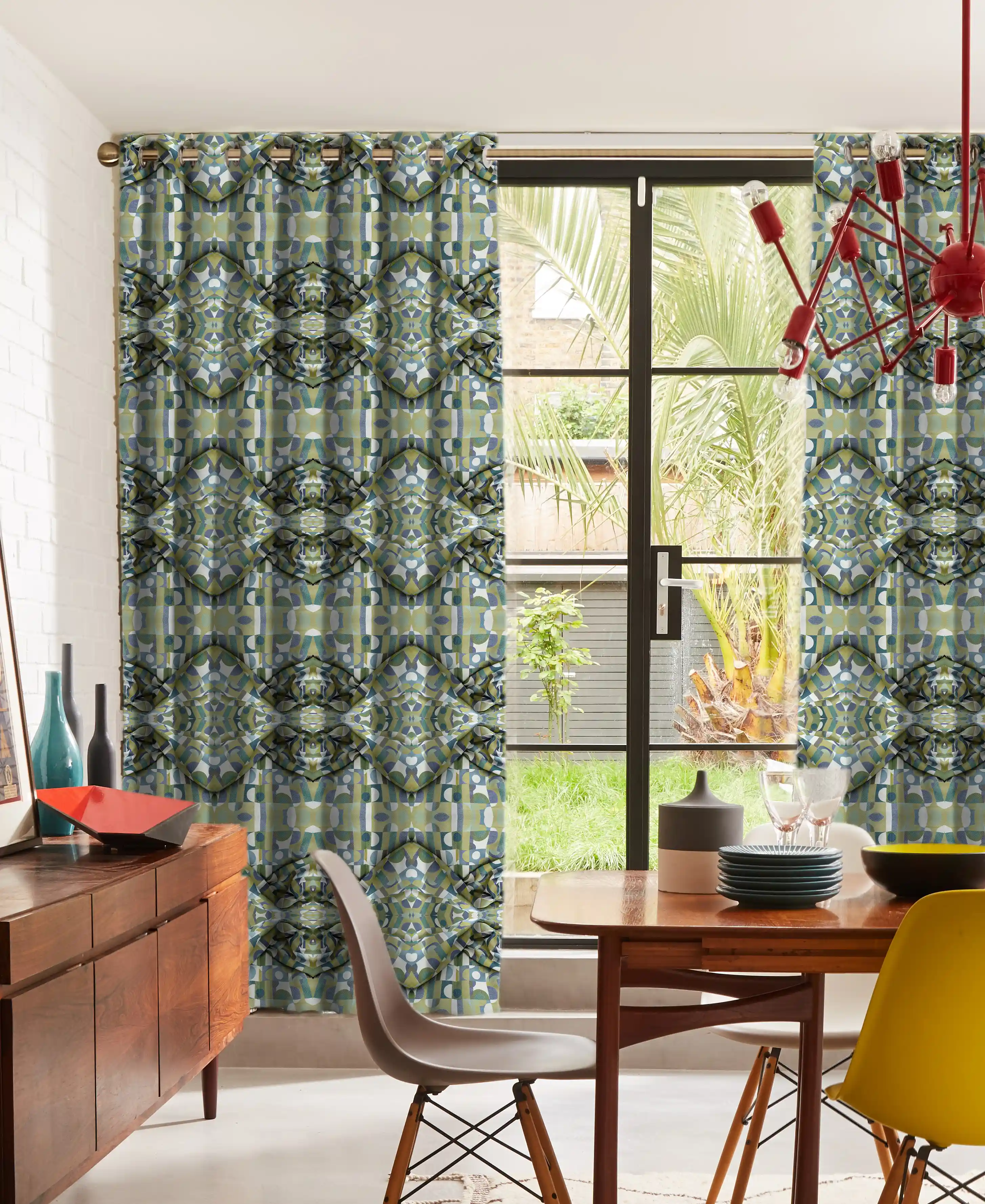 Custom Curtains in the UK: Create your dream home with made-to-measure curtains in premium fabrics available in London, Birmingham, Glasgow, Ebbsfleet, and worldwide. Join thousands of satisfied customers!