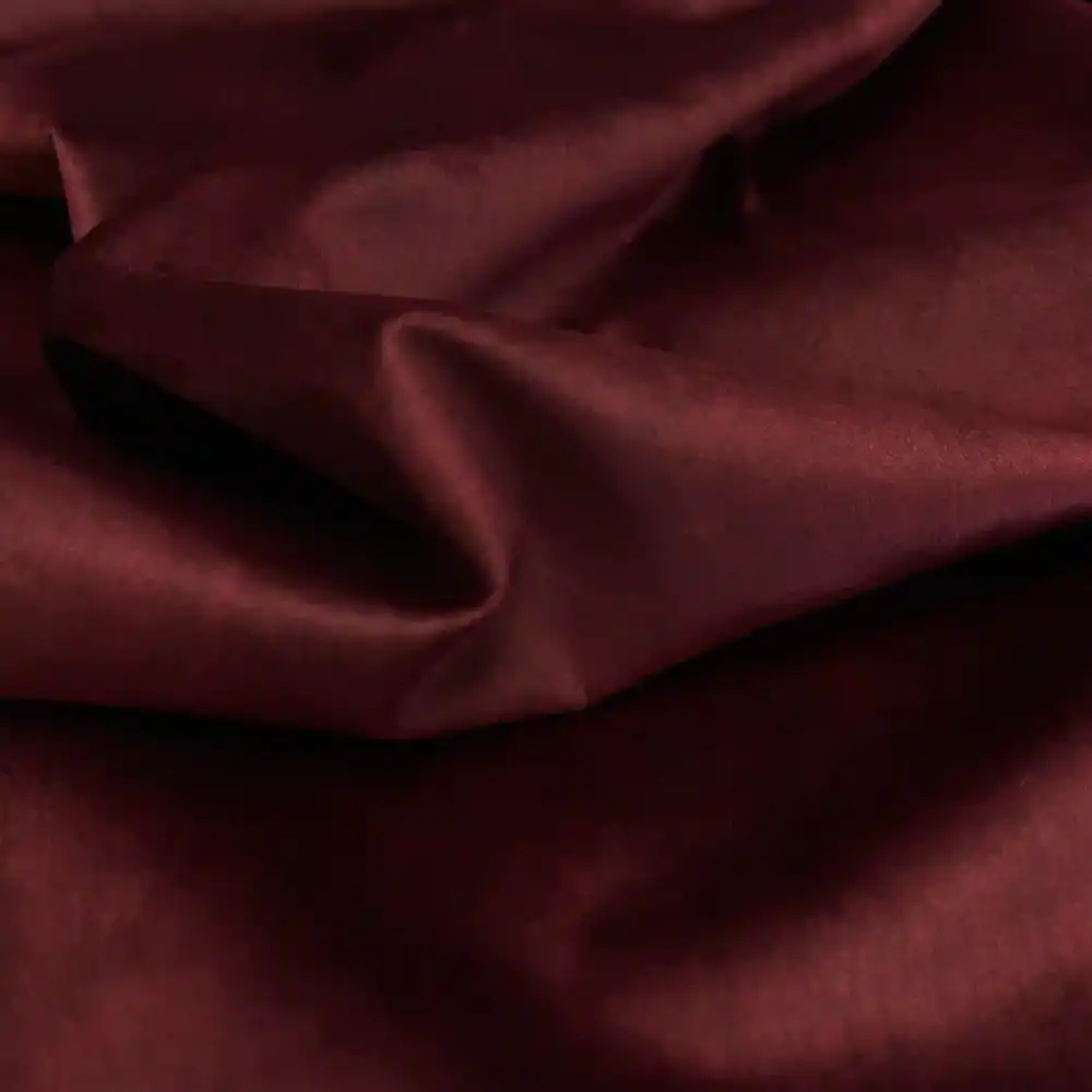 Discover Velvet Curtains for Living Rooms in the UK: Add luxury and warmth to your living room with our velvet curtains, available for delivery to London, Glasgow, Birmingham, and Manchester.